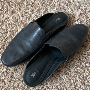Frye Terri Gore Mule (Black)